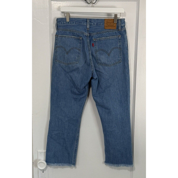 Levi’s PREMIUM Wedgie Straight Jeans Size 29 Button Fly Blue Distressed Raw Hem - Picture 4 of 14